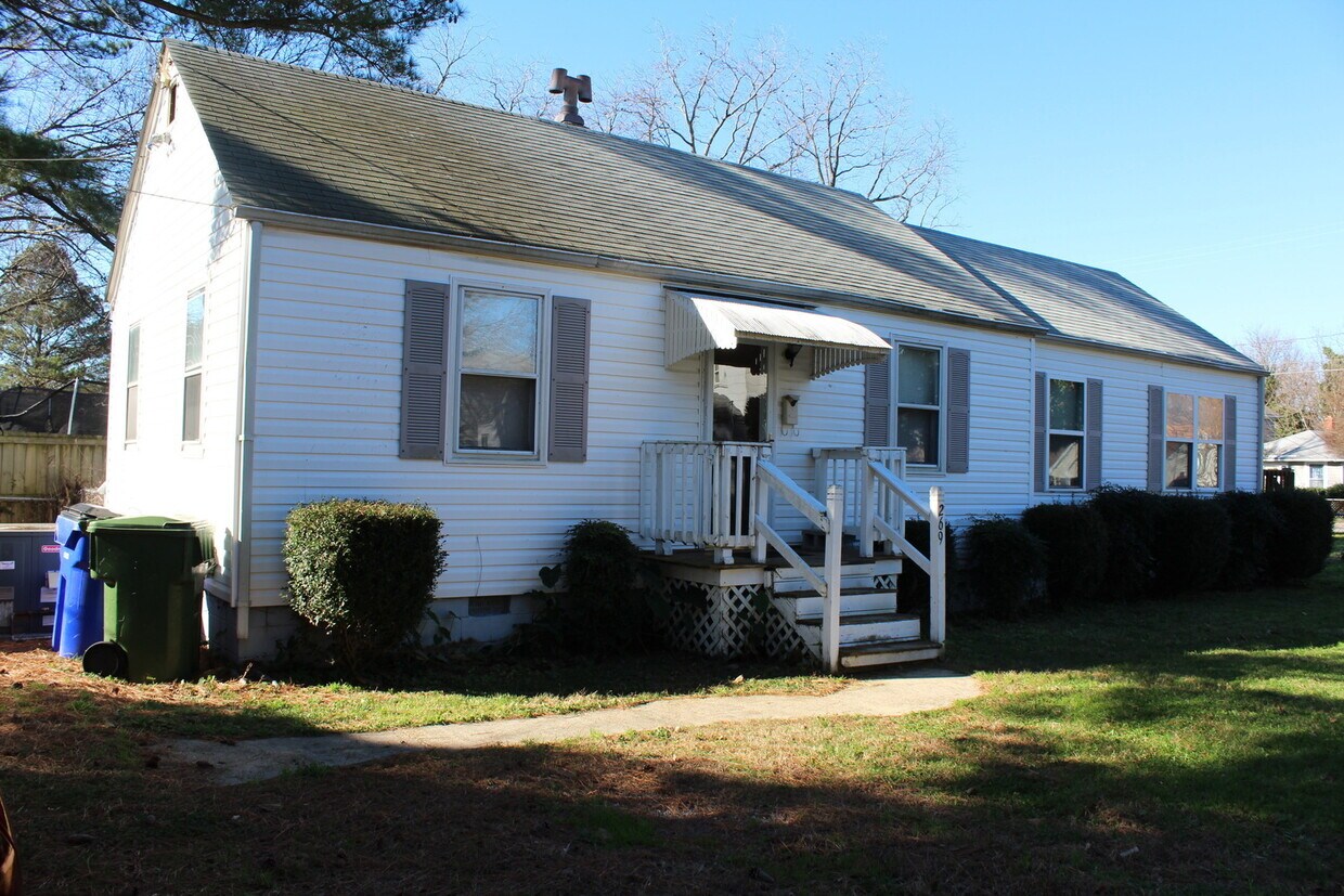 Willoughby Terrace House Rental in Norfolk, VA