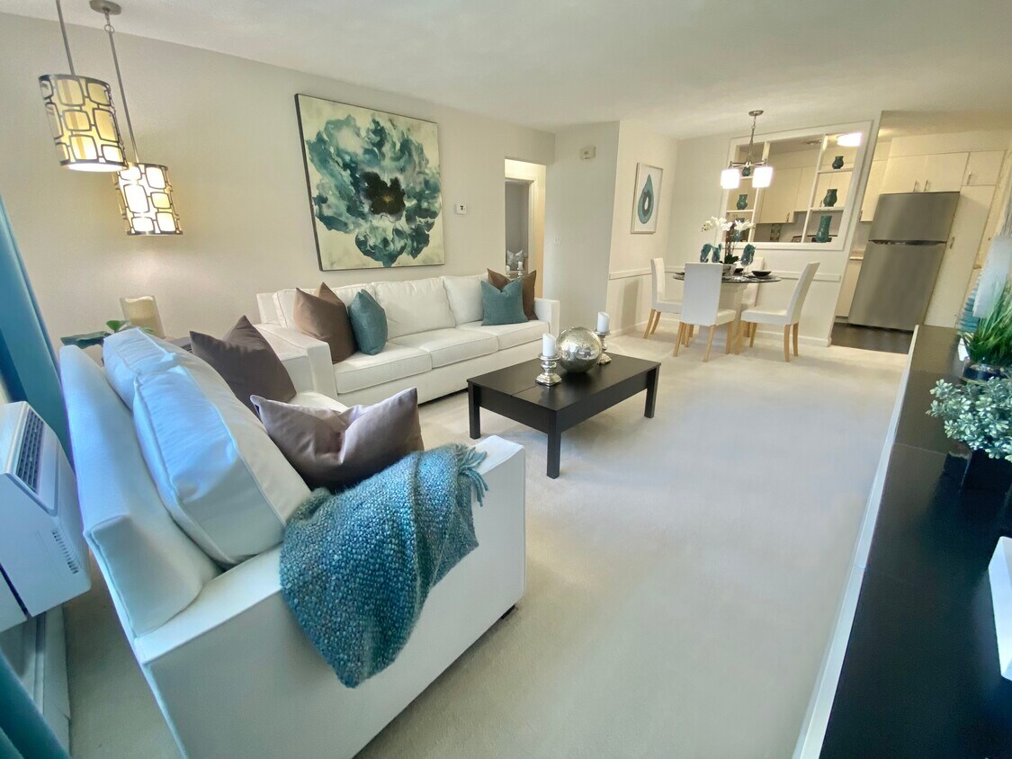 Sovereign & Saxony Apartments Apartments in Framingham, MA