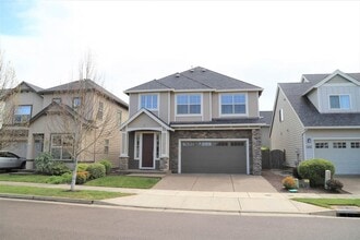 Building Photo - 3631 SE Dockside Dr