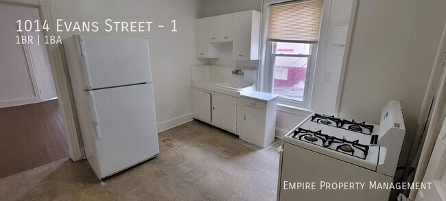 Foto del edificio - 1014 Evans St