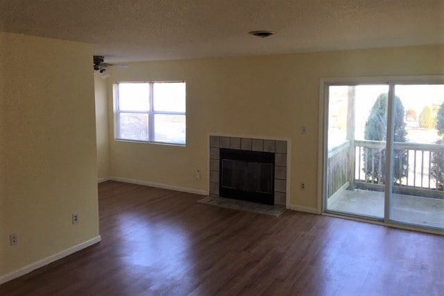 Building Photo - 104 Greenwich Dr