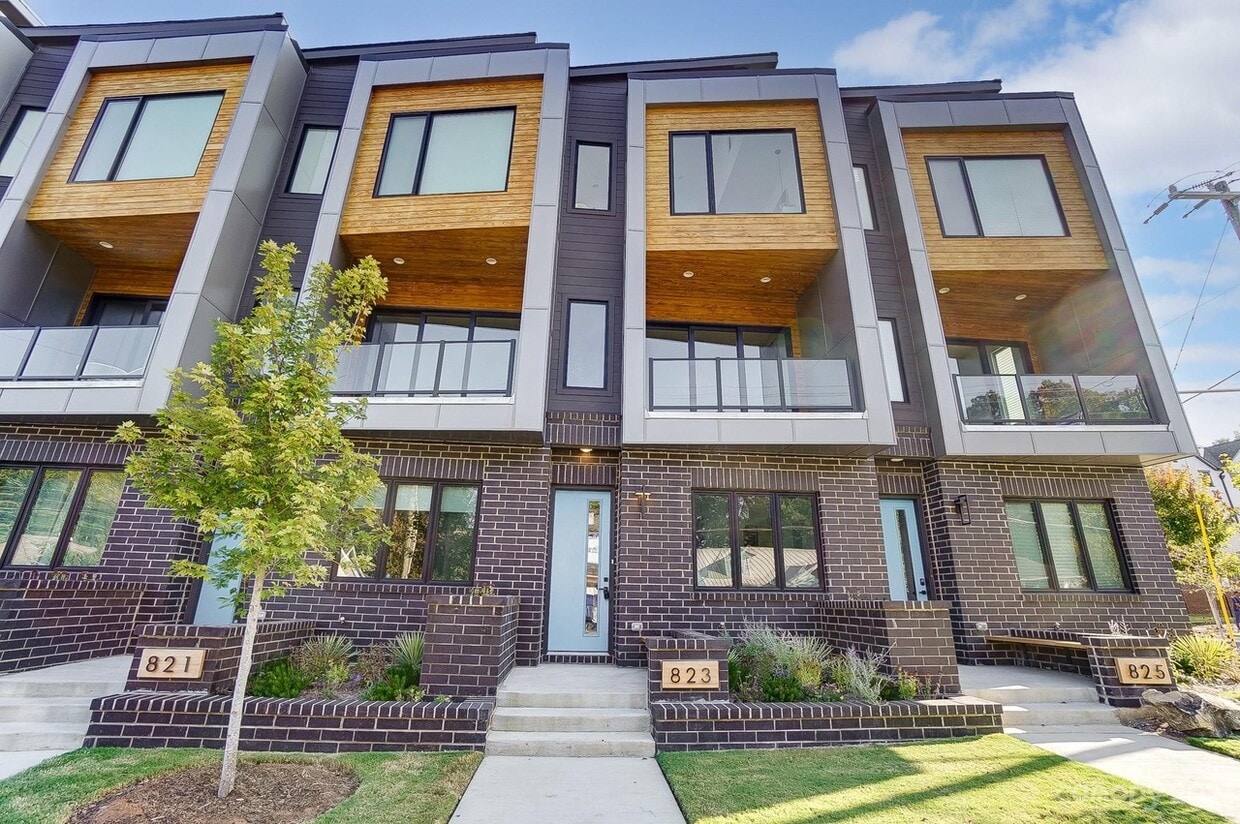 Foto principal - 823 E 36th St