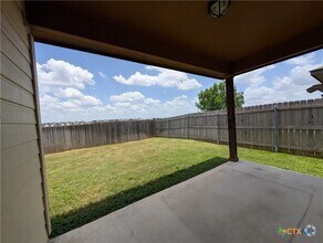 Building Photo - 1135 Creekside Orchard