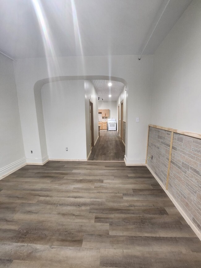 Building Photo - 809 River Street, Unit 1