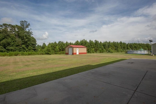 Building Photo - 127 Spring Leaf Lane