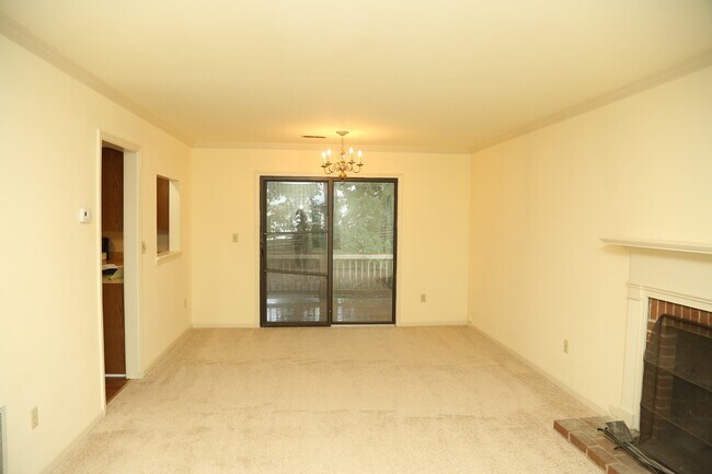 Photo - 380 Minor Ridge Rd House