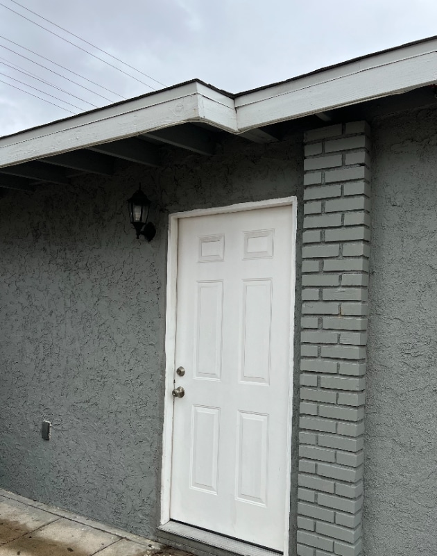 Foto del edificio - 21629 Cottonwood Ave