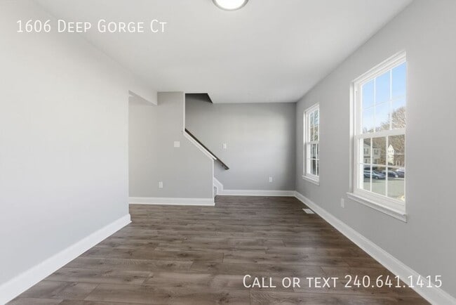 Foto del edificio - 1606 Deep Gorge Ct