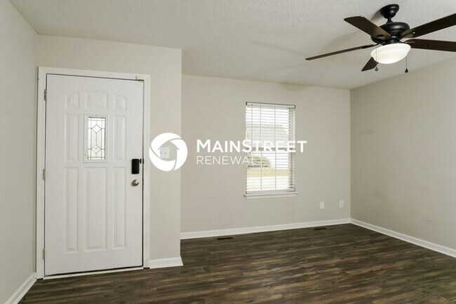 Foto del edificio - 3 Bedroom Pet-Friendly Home in SHEPHERDSVILLE, KY with Main Street Renewal