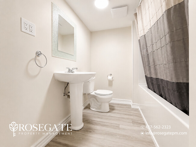 Building Photo - Spacious All-Inclusive 1-Bedroom Basement Apartment with Parking in Barrie