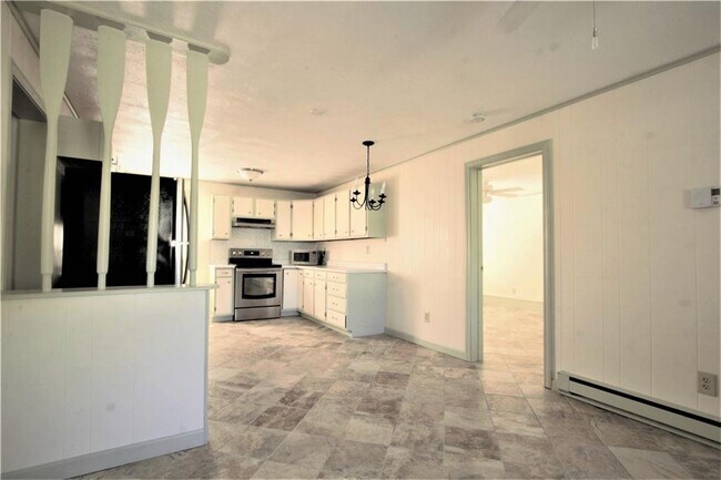 Building Photo - 21 Wright Ln
