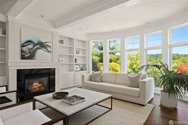Living Room - 3929 97th Ave NE