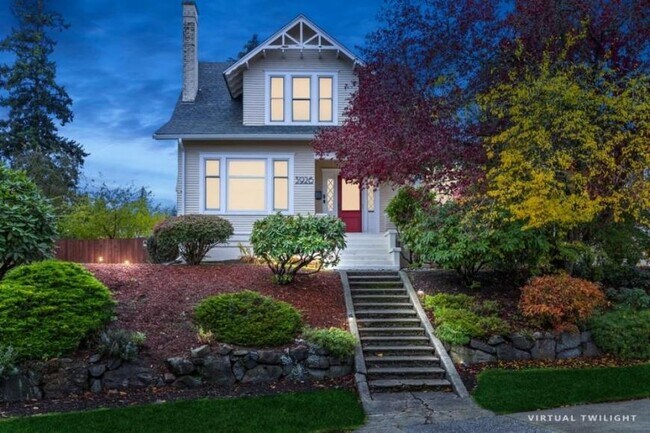 Foto del edificio - 3 bedroom in Everett WA 98201