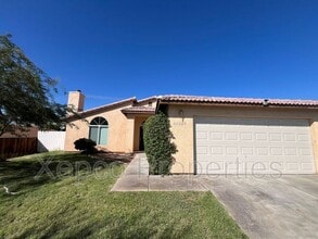 Building Photo - 66028 Mission Lakes Blvd