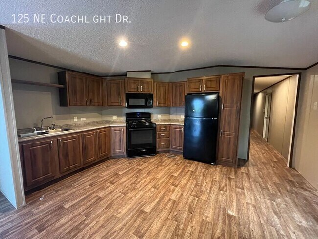 Foto del edificio - 125 Coachlight Dr