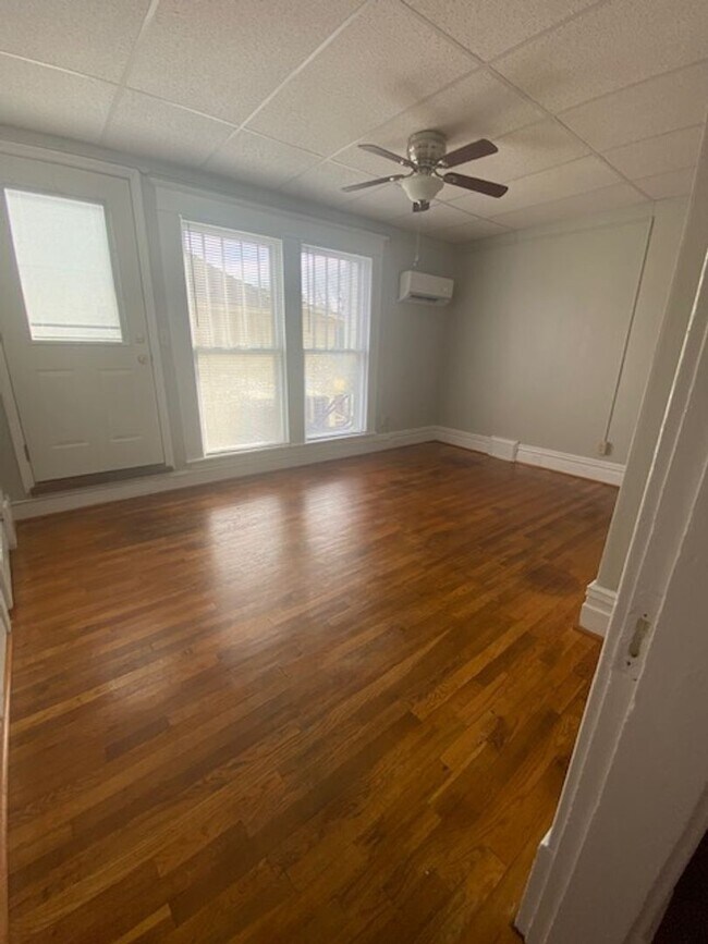 Foto del edificio - 1 bedroom North Shore home available NOW!