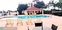 Foto principal - 114 Lake Emerald Dr