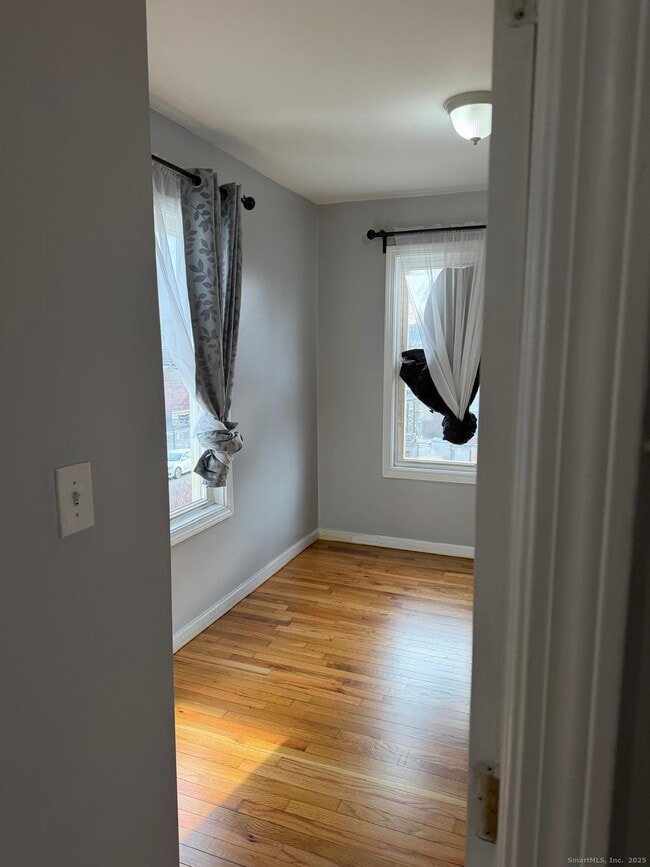 Foto del edificio - 99 Wallace St