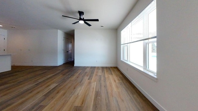 Building Photo - 0 Sienna Dr