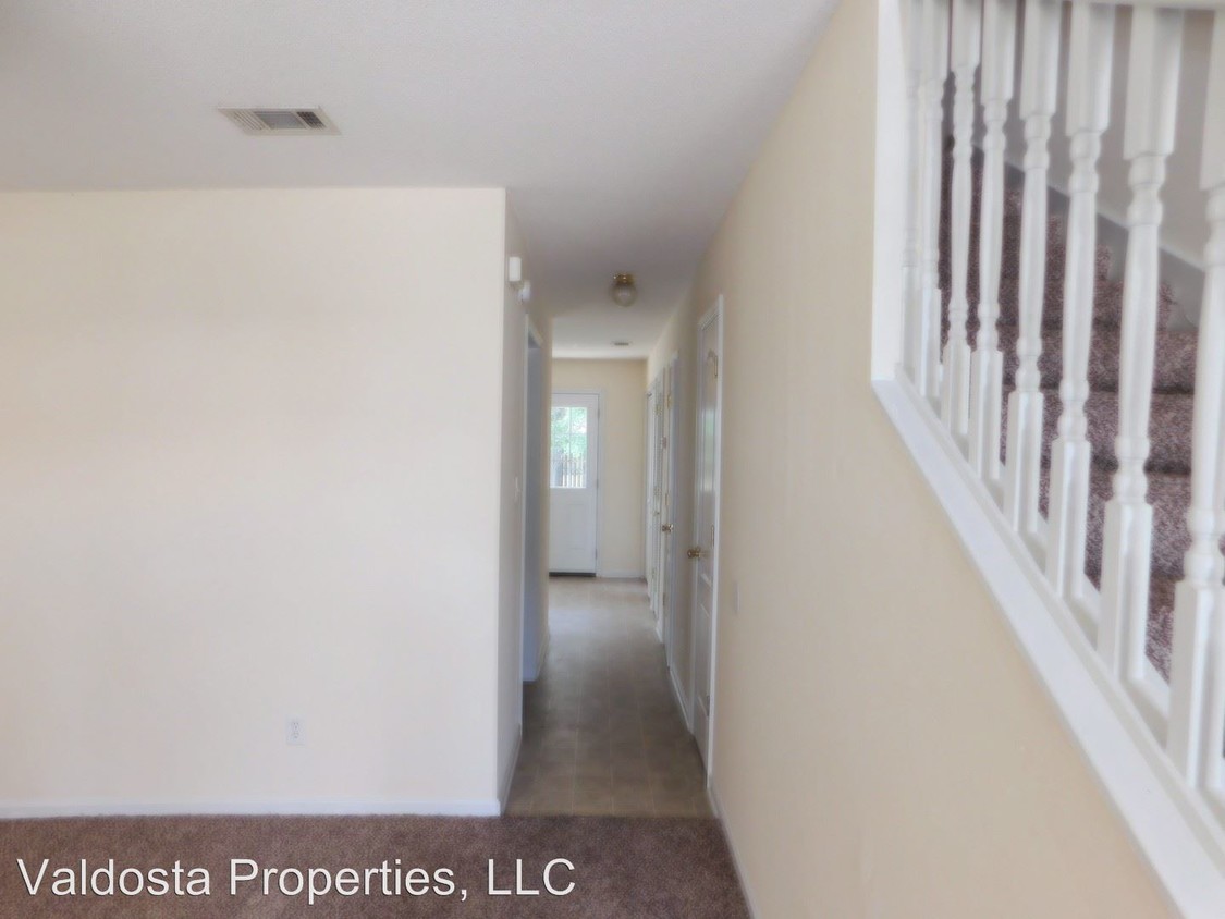Foto principal - 1533 Woodard St