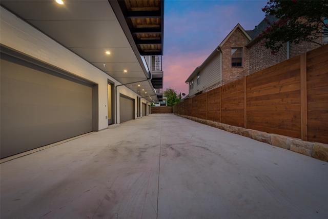 Foto del edificio - 5954 Lewis St