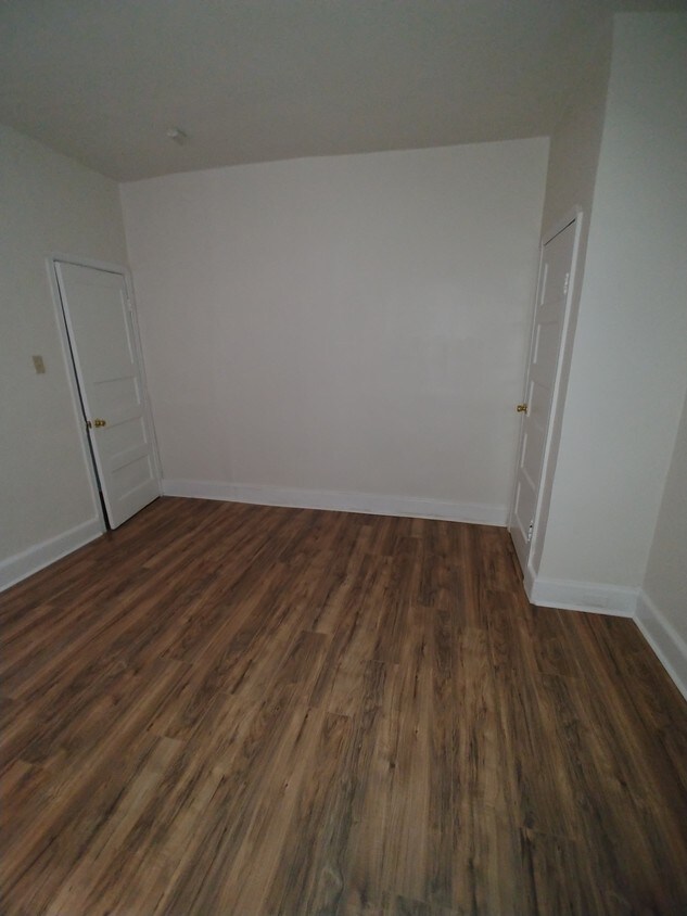 Bedroom#2 - 5800 Pine St