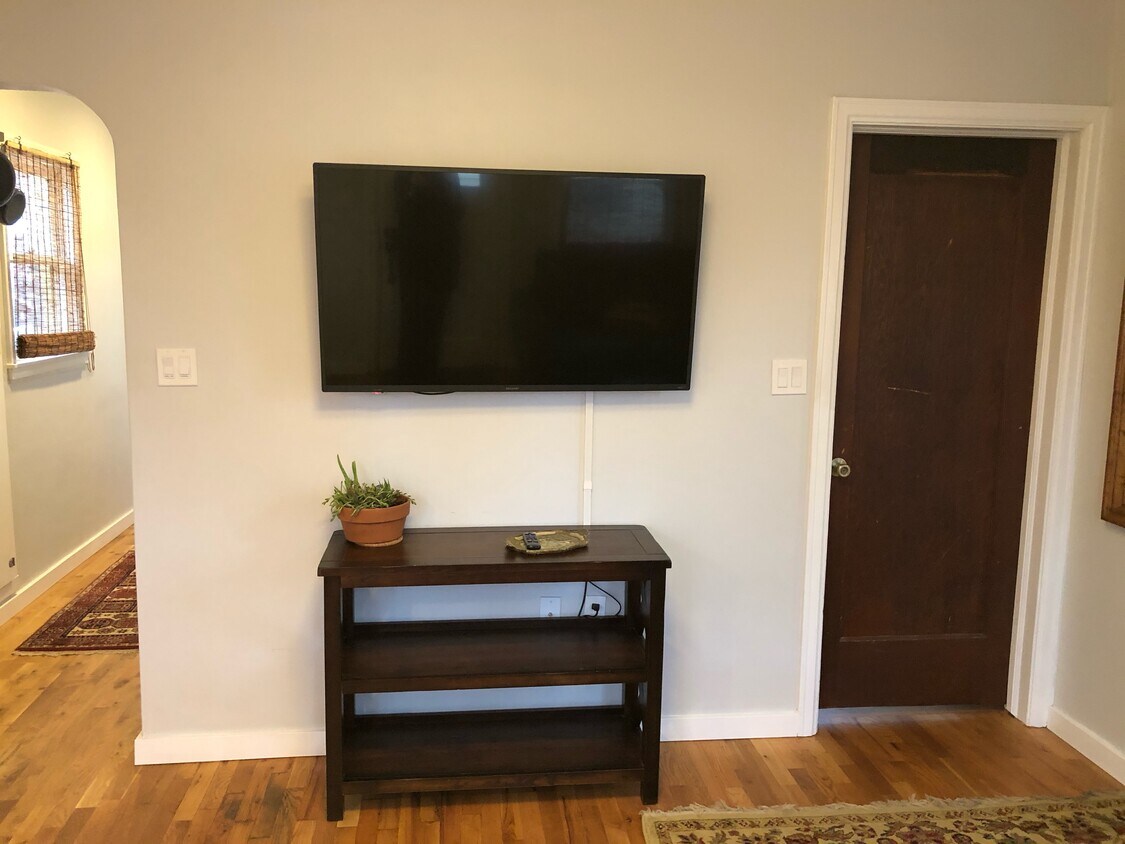 Foto principal - 1812 W Idaho St