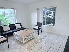 Building Photo - 7610 Dickens Ave