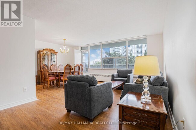 Building Photo - 10-510 Parkway Forest Dr