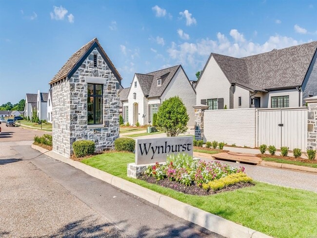 Building Photo - Available the beginning of September 2026! A Wonderful 4 Bdrm, 3.5 Bath on outskirts of Eastchase