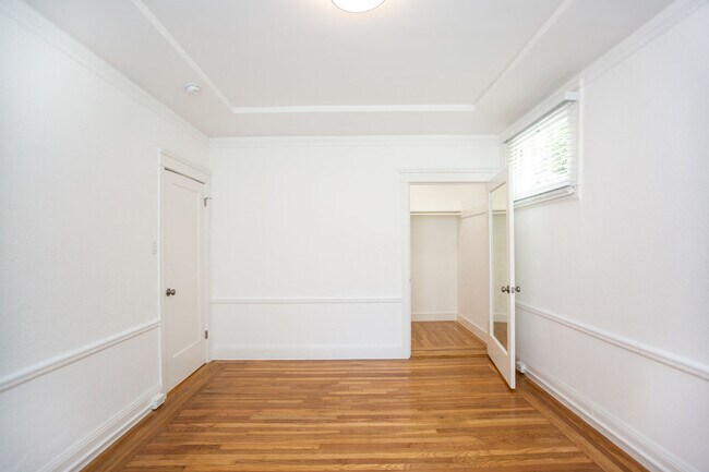 Interior Photo - 3809 20th Street