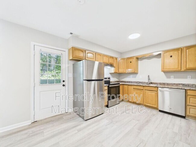 Foto del edificio - 4067 Greene Haven Dr