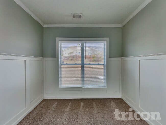 Foto del edificio - 1704 Chinaberry Ct