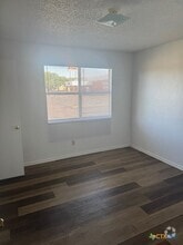 Building Photo - 4305 Shawn Dr