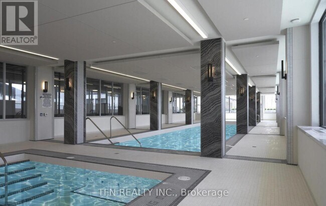 Photo du bâtiment - 30-2130 Shore Breeze Dr
