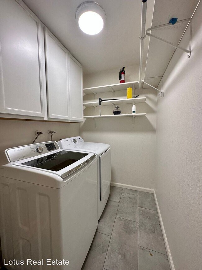 Foto del edificio - 3 br, 2 bath House - 7018 S 42nd St.