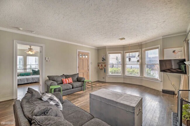 Foto del edificio - 2 br, 1 bath House - 610 Oakley Street