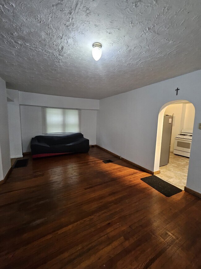 Foto del edificio - 3209 Saratoga Ave