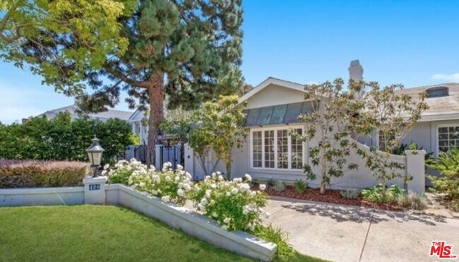 Foto del edificio - 426 Georgina Ave