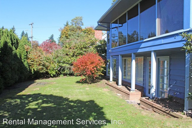 Building Photo - 4 br, 2 bath House - 3514 NE 92nd Ave