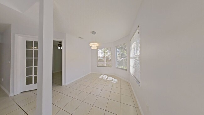 Foto del edificio - Spacious 3BR/2BA Condo in Altamonte Springs – Prime Location