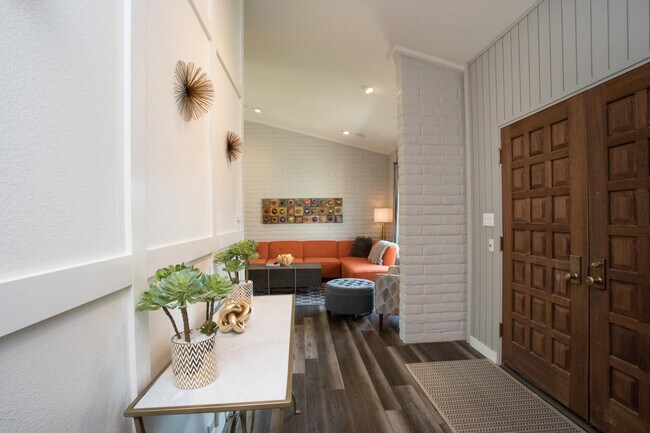 Foto del edificio - 4525 N 66th St