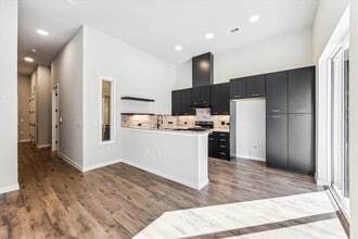Building Photo - 4510 Terry-O Ln