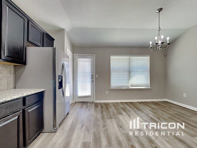 Foto del edificio - 12204 Timber Arch Ln