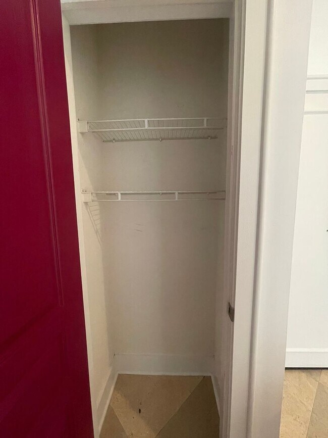 Foto del edificio - Charming 1BR Townhome in Charlotte