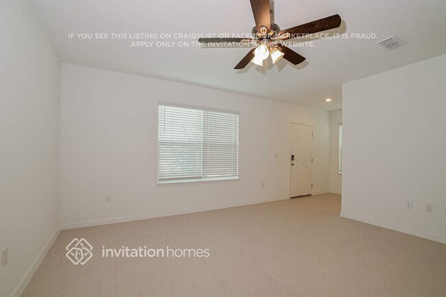 Building Photo - 5830 Sagebrush Aly