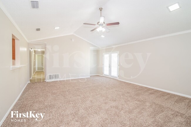 Building Photo - 1746 Cinnamon Dr