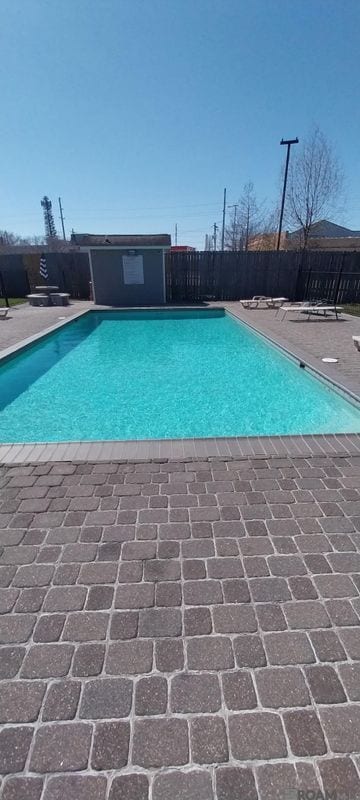 Building Photo - 710 E Boyd Dr