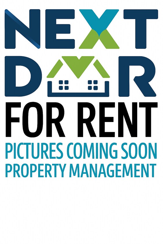 Foto principal - Spacious living, large yard, off street pa...