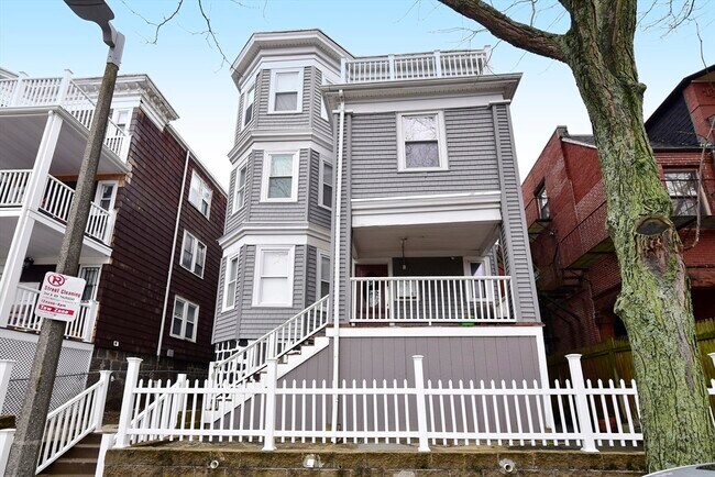Foto del edificio - 48 Monadnock St